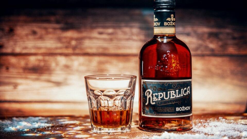 rum republica reserva